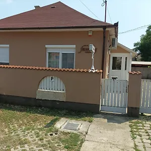 Vendégház Family Vendeghaz